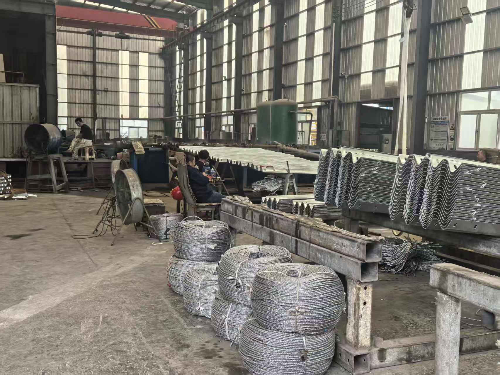 鸡西市两波波形护栏三波波形护栏 - 哪里好